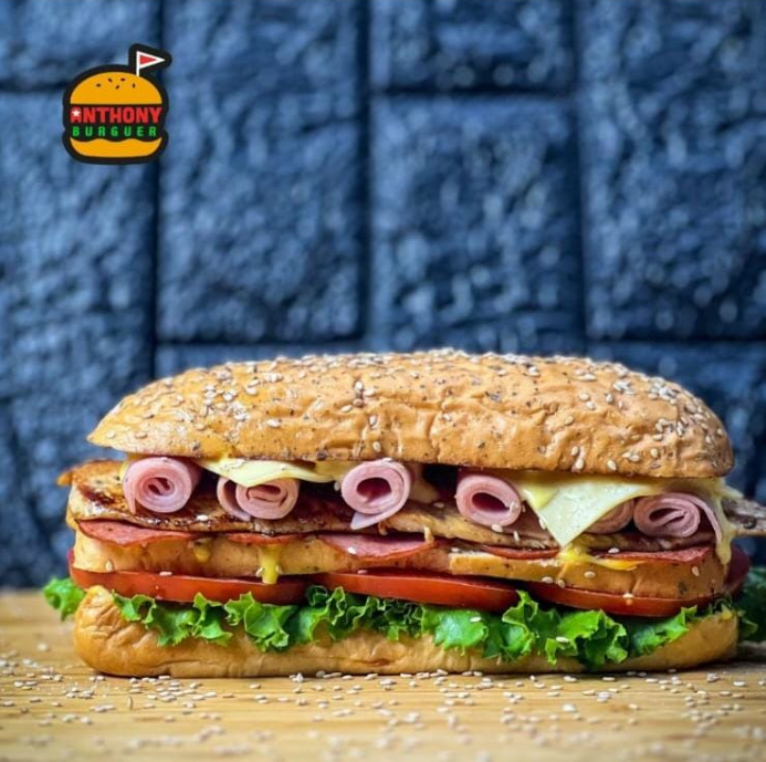 Sanduche de pollo
